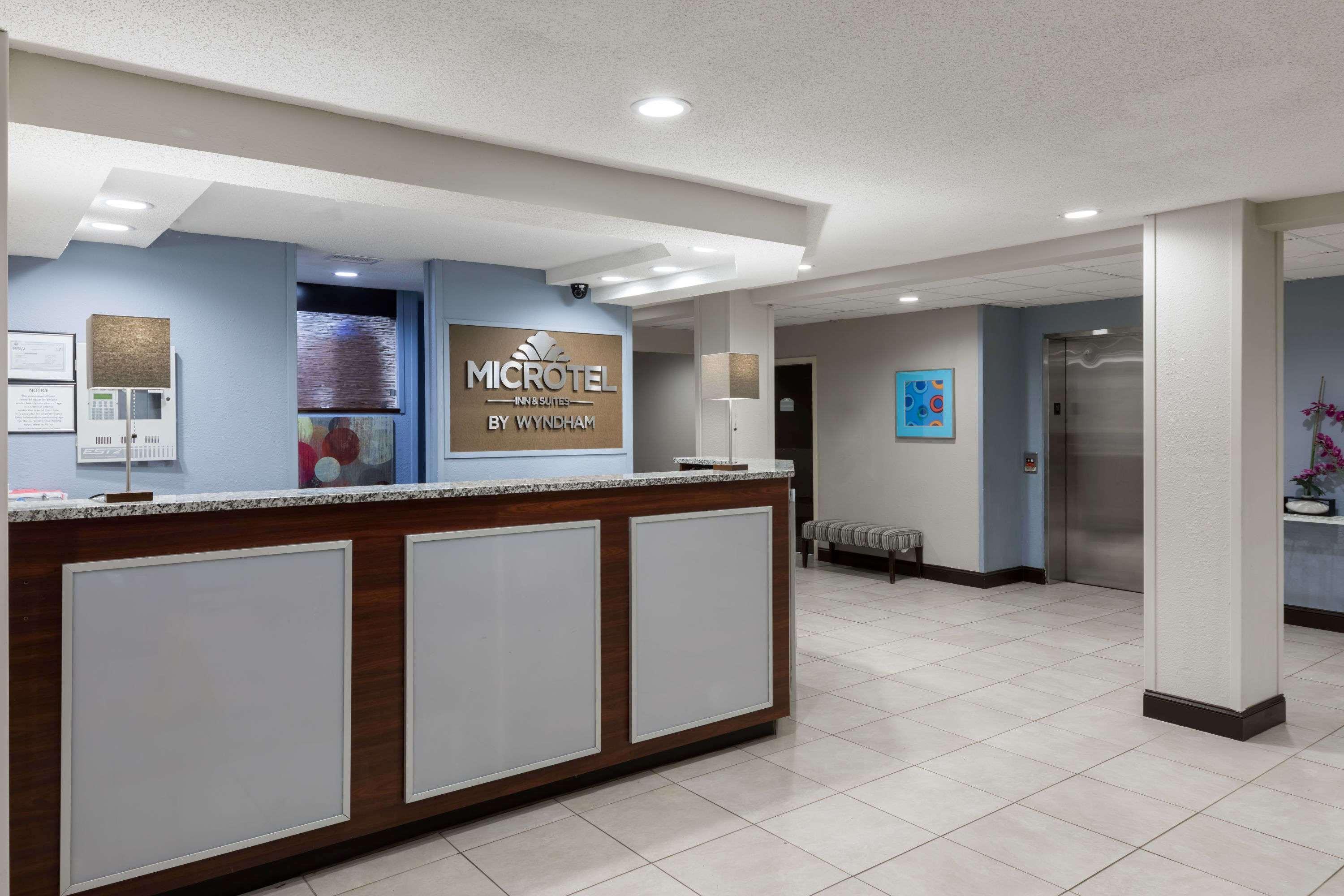 Microtel Inn & Suites - גרינוויל מראה חיצוני תמונה